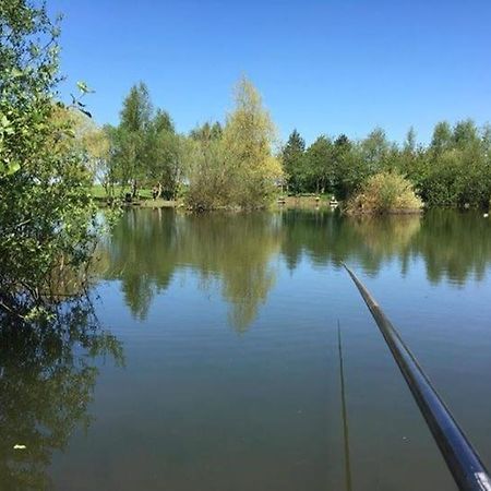 Elton Barn Fishery & Retreat Νότιγχαμ Εξωτερικό φωτογραφία